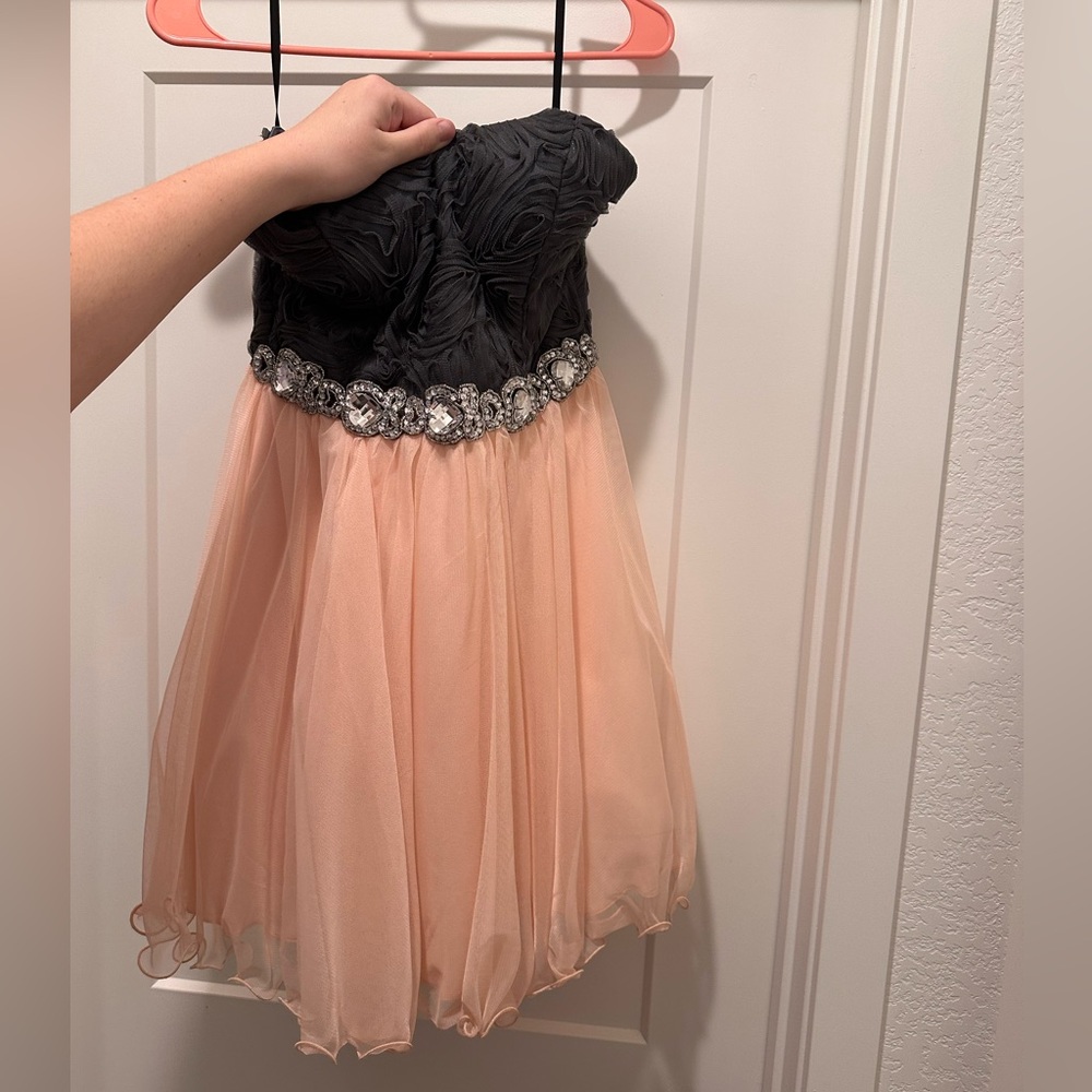 Formal/homecoming dress